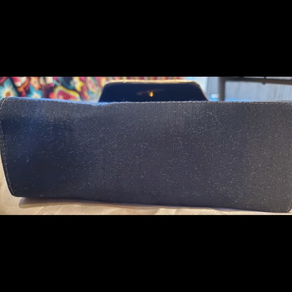 Andrew Geller Red Black and White formal shoes & handbag w/strap set - Picture 15 of 16